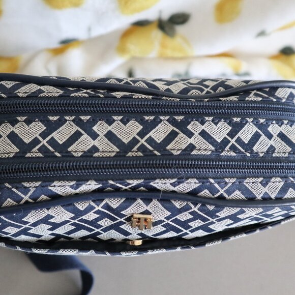 Tommy Hilfiger Crossbody Fabric Bag - Picture 8 of 13